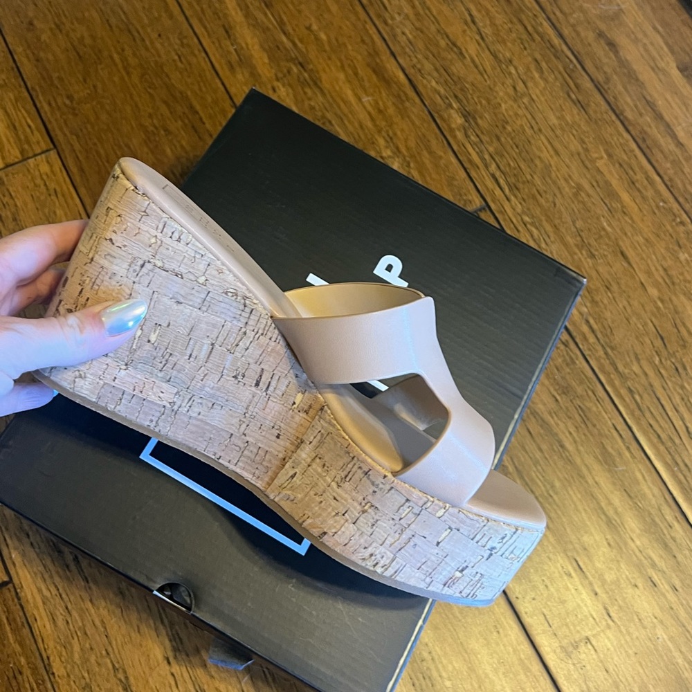Beand New Wedges